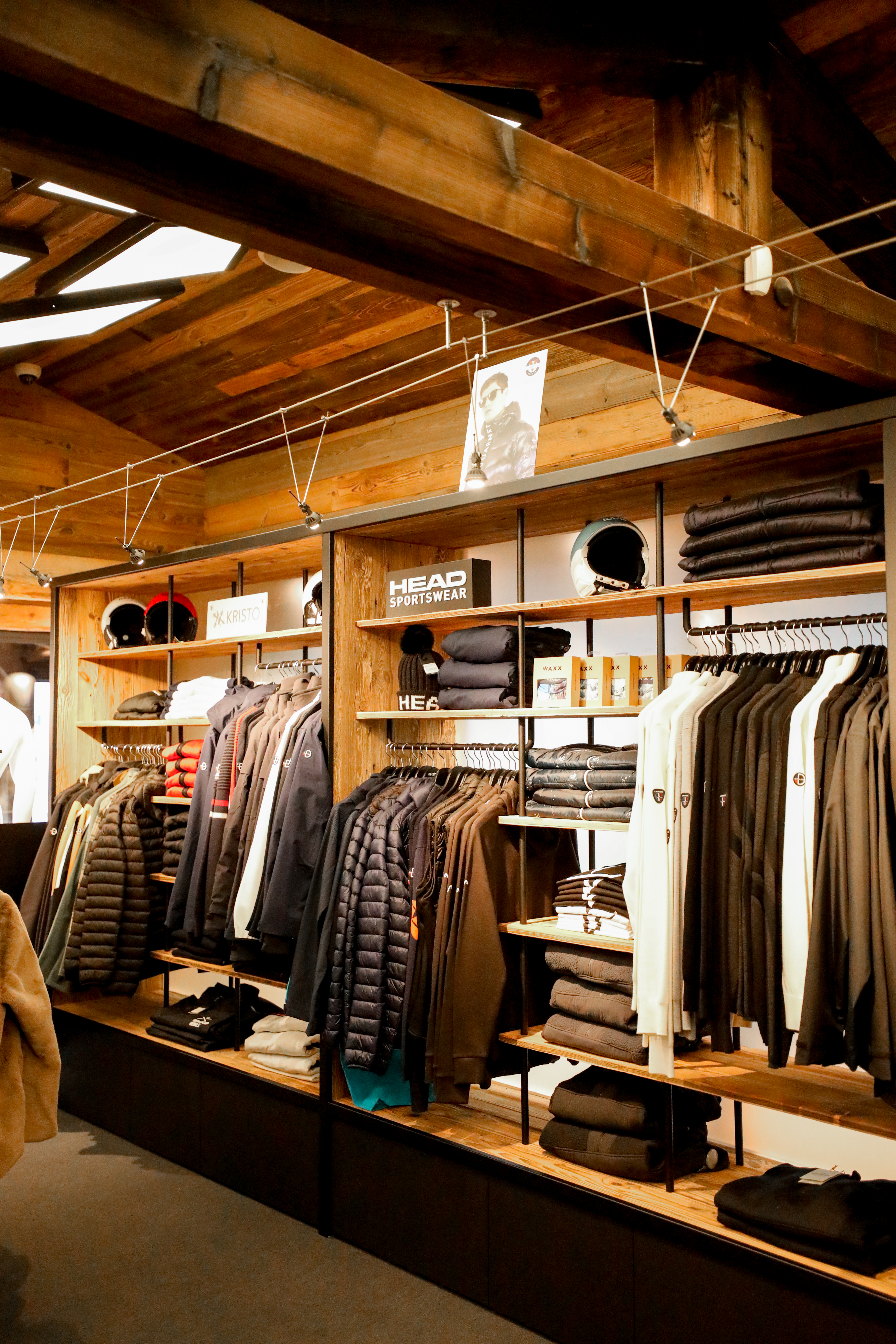 2024_12_14_jordans_sports_magasin_vetements_cp_Marie_Tardy_HD-09